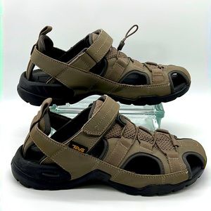 Teva Forebay Hiking Sandals Mens size 9